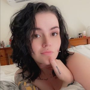 Meet your Posher, Laice